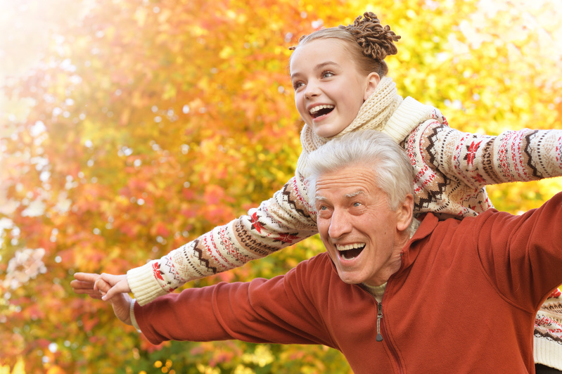 Jesienna chandra – jak wpływa na dzieci, a jak na osoby starsze