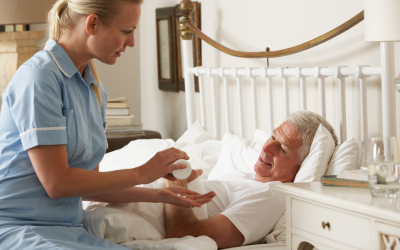Pielęgniarka – odpowiednia opieka dla osoby starszej